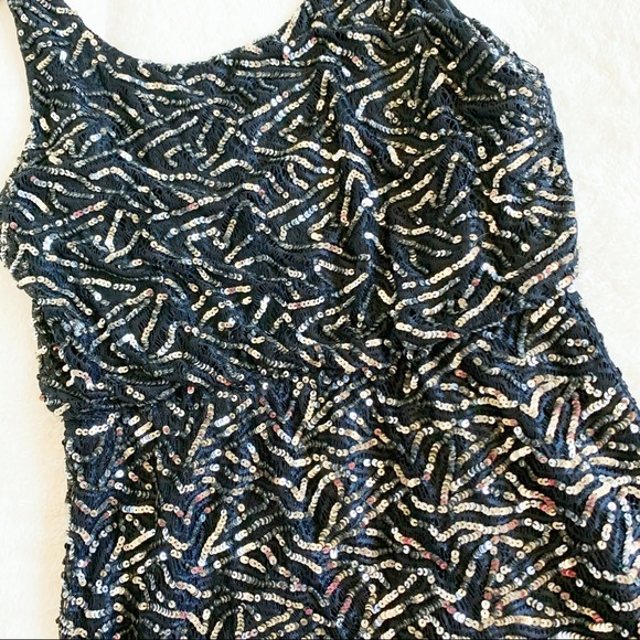 NWT Alice + Olivia Sparkling Sequins Embroidered Tank Dress Black 8/M - Picture 4 of 11